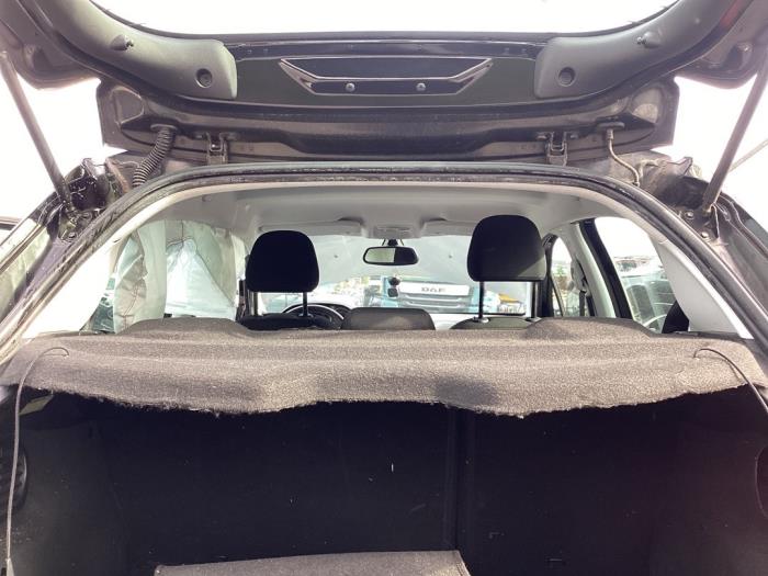 Peugeot 208 I 1.2 Vti 12V PureTech 82 Schrottauto (2014, Schwarz)