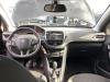 Peugeot 208 I 1.2 Vti 12V PureTech 82 Schrottauto (2014, Schwarz)