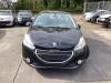 Peugeot 208 I 1.2 Vti 12V PureTech 82 Schrottauto (2014, Schwarz)