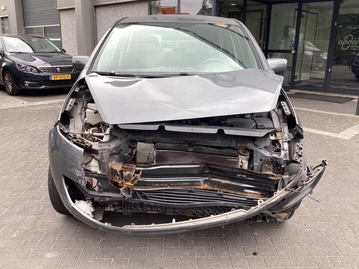 Kia Venga 1.4 CVVT 16V Salvage vehicle (2011, Gray)
