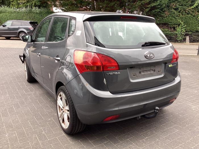 Kia Venga 1.4 CVVT 16V Salvage vehicle (2011, Gray)