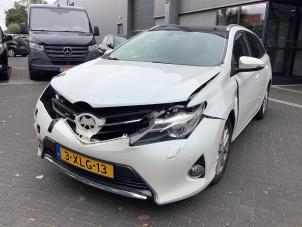 Toyota Auris Touring Sports 1.8 16V Hybrid  (Szkoda)