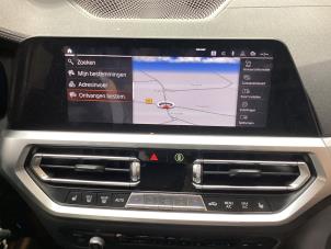 BMW 3 serie 320d 2.0 TwinPower Turbo 16V Épave (2019, Gris)