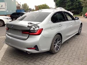 BMW 3 serie 320d 2.0 TwinPower Turbo 16V Épave (2019, Gris)