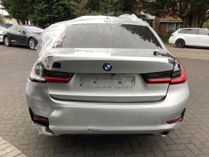 BMW 3 serie 320d 2.0 TwinPower Turbo 16V Épave (2019, Gris)