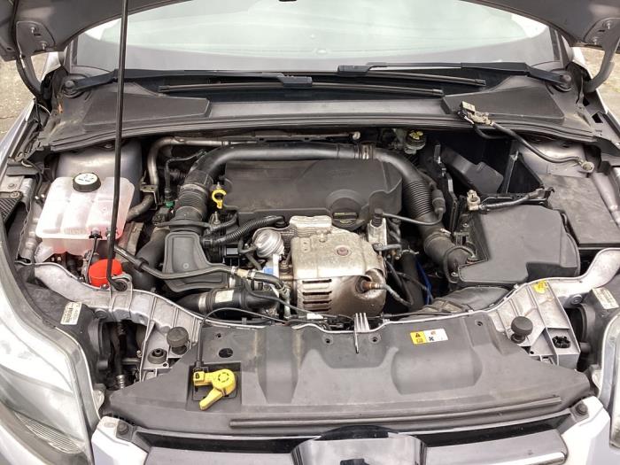 Ford Focus 3 Wagon 1.0 Ti-VCT EcoBoost 12V 125 Schrottauto (2013, Grau)