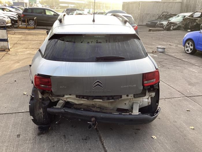 Citroen C4 Cactus 1.2 PureTech 82 12V Épave (2014, Gris)