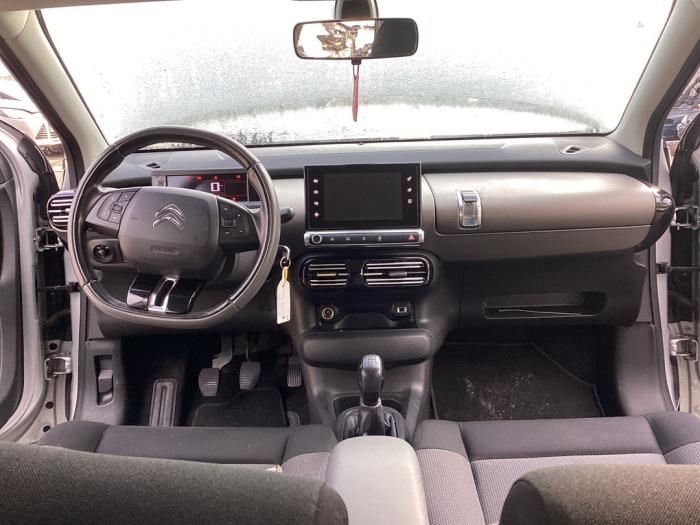Citroen C4 Cactus 1.2 PureTech 82 12V Épave (2014, Gris)