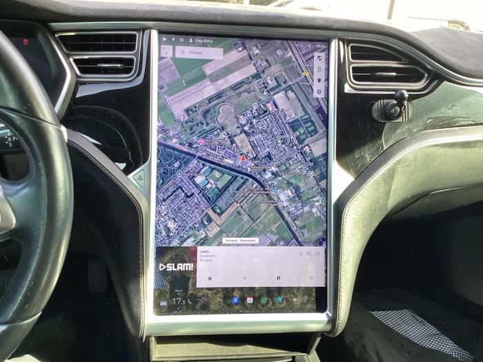 Tesla Model S 85D Damaged vehicle (2015, Gray)