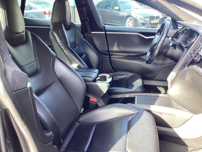 Tesla Model S 85D Damaged vehicle (2015, Gray)