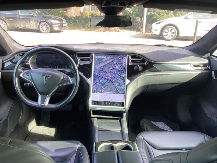 Tesla Model S 85D Damaged vehicle (2015, Gray)