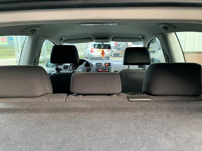 Volkswagen Golf V 1.4 16V Épave (2005, Gris)