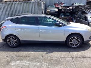 Lancia Delta 1.4 T-Jet 16V 150 Vehículo de desguace (2010, Gris)