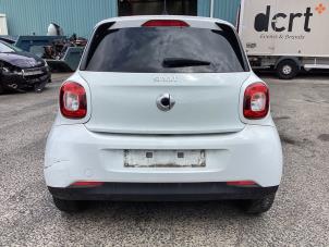 Smart Forfour 1.0 12V Samochód złomowany (2018, Bialy)