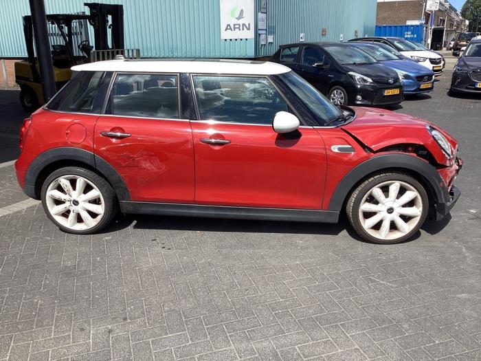 Mini Mini 1.5 12V Cooper Coche dañado (2016, Rojo)