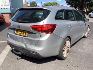 Kia Cee'd Sportswagon 1.6 GDI 16V Coche dañado (2012, Gris)
