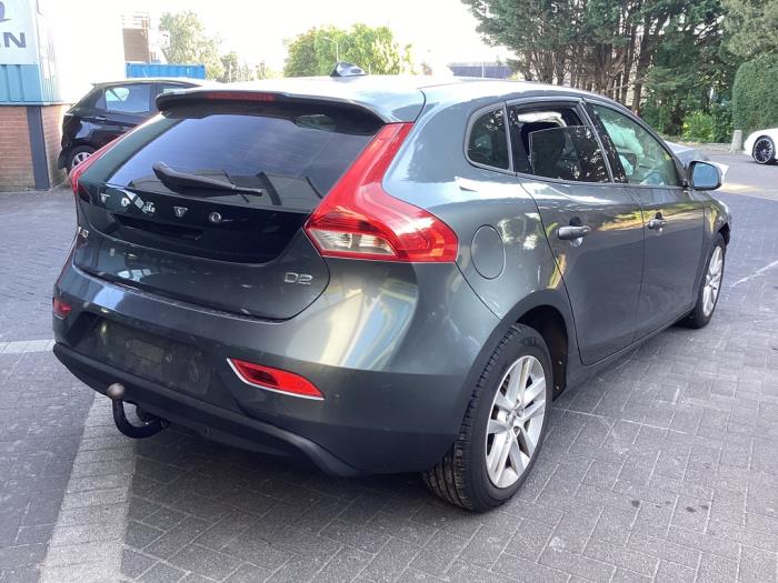 Volvo V40 1.6 D2 Vehículo de desguace (2013, Gris)