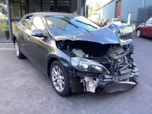 Volvo V40 1.6 D2 Vehículo de desguace (2013, Gris)