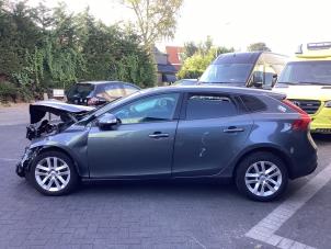 Volvo V40 1.6 D2 Vehículo de desguace (2013, Gris)