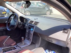 Volvo C30 1.6 16V Coche dañado (2008, Negro)