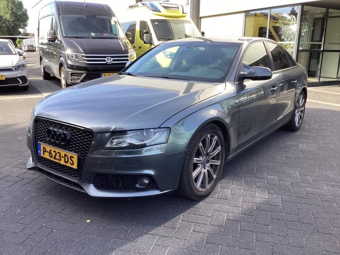 Audi A4 1.8 TFSI 16V  (Daños)