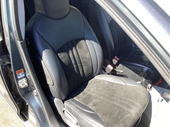 Suzuki Alto 1.0 12V Vehículo de desguace (2012, Gris)