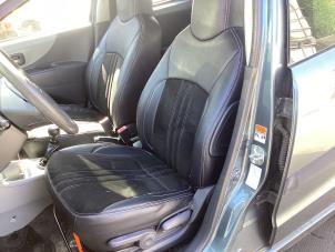 Suzuki Alto 1.0 12V Vehículo de desguace (2012, Gris)