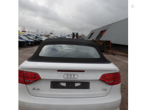 Audi A3 Cabriolet 1.6 TDI 16V Samochód złomowany (2012, Bialy)