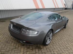Aston Martin DB 9 Vantage 6.0 V12 48V Épave (2013, Gris argenté)