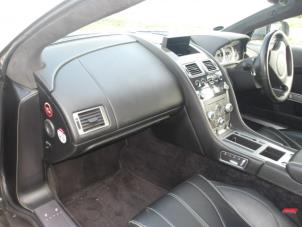 Aston Martin DB 9 Vantage 6.0 V12 48V Épave (2013, Gris argenté)