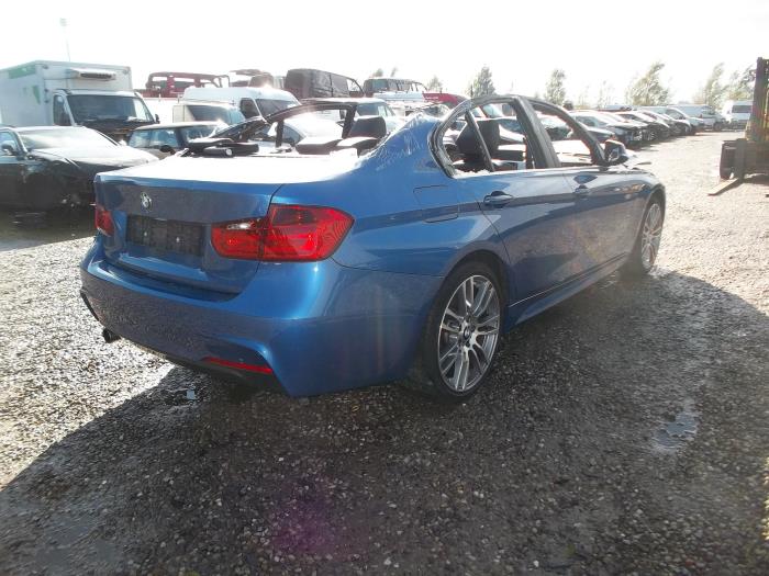 BMW 3 serie 320i 2.0 16V Salvage vehicle (2015, Blue)