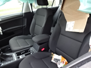 Volkswagen Golf VII 1.6 TDI 16V Épave (2017, Gris)