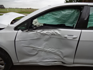 Volkswagen Golf VII 1.6 TDI 16V Épave (2017, Gris)