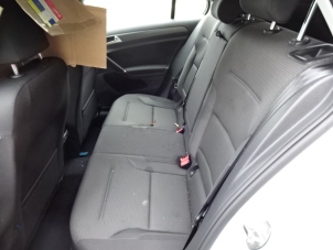 Volkswagen Golf VII 1.6 TDI 16V Épave (2017, Gris)