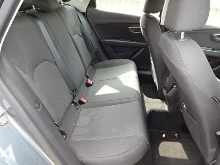 Seat Leon 1.2 TSI 16V Salvage vehicle (2015, Gray)