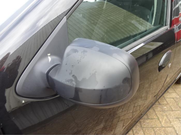 Dacia Sandero II 1.0 Sce 12V Épave (2018, Noir)