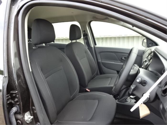 Dacia Sandero II 1.0 Sce 12V Épave (2018, Noir)