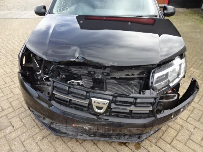 Dacia Sandero II 1.0 Sce 12V Épave (2018, Noir)