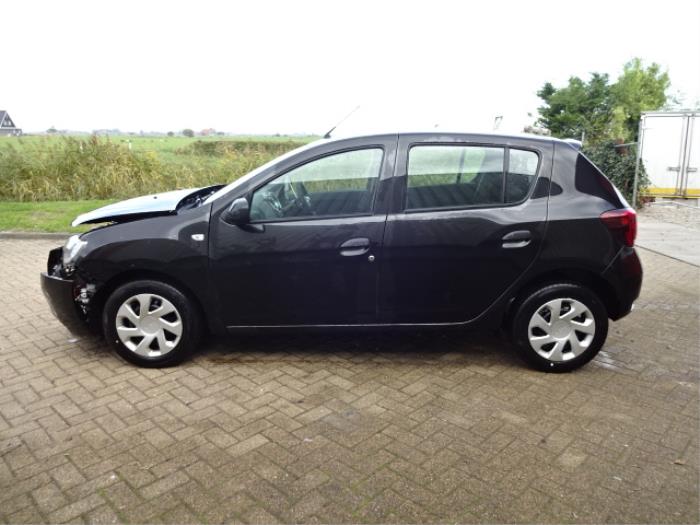 Dacia Sandero II 1.0 Sce 12V Épave (2018, Noir)