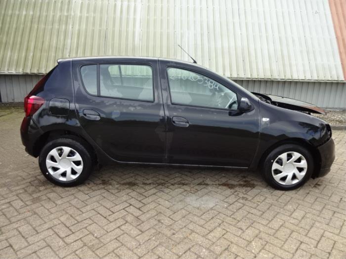 Dacia Sandero II 1.0 Sce 12V Épave (2018, Noir)