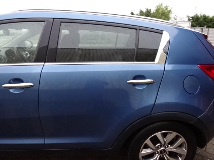 Kia Sportage 1.6 GDI 16V 4x2 Salvage vehicle (2015, Blue)
