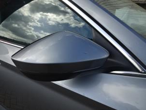 Skoda Superb Combi 1.6 TDI Épave (2016, Gris)