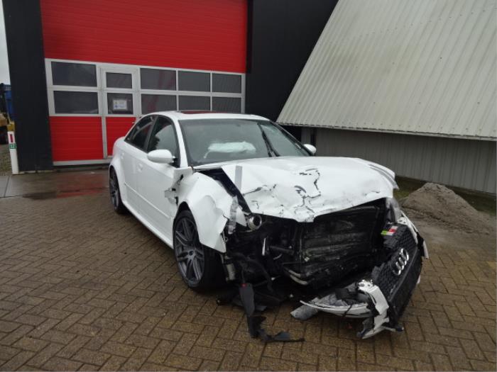 Audi kemalangan
