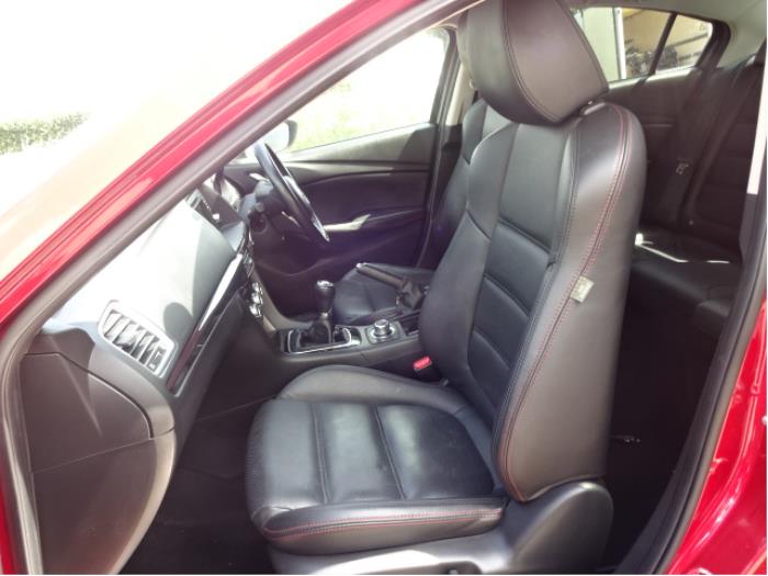 Mazda 6 2.2 SkyActiv-D 150 16V Skrotfordon (2013, ROOD)