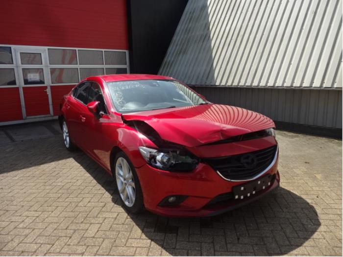 Mazda 6 2.2 SkyActiv-D 150 16V Skrotfordon (2013, ROOD)