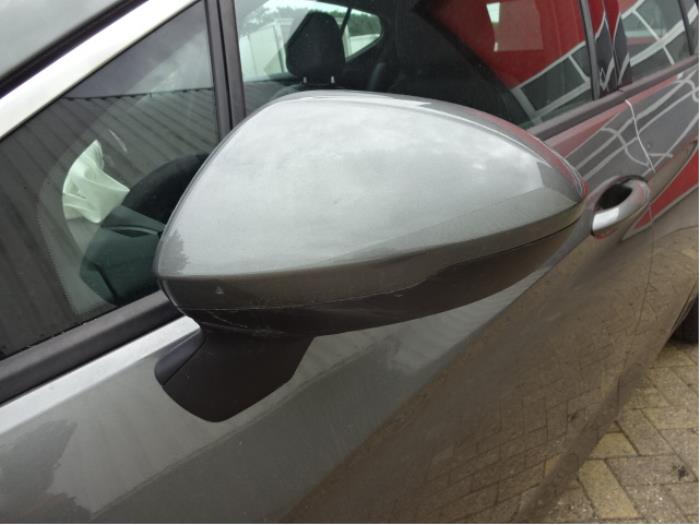 Opel Astra K 1.4 Turbo 16V Skrotfordon (2019, GRIJS)
