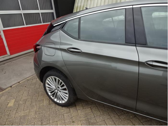Opel Astra K 1.4 Turbo 16V Skrotfordon (2019, GRIJS)