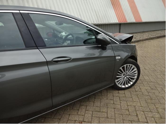 Opel Astra K 1.4 Turbo 16V Skrotfordon (2019, GRIJS)