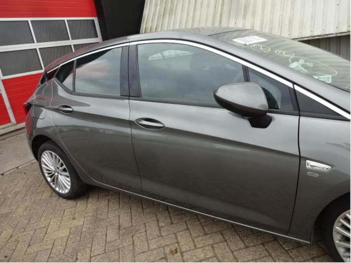 Opel Astra K 1.4 Turbo 16V Skrotfordon (2019, GRIJS)