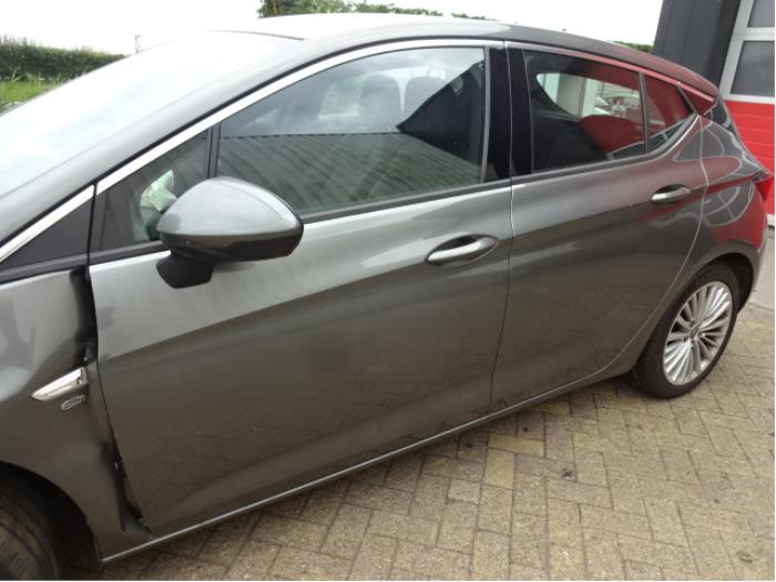 Opel Astra K 1.4 Turbo 16V Skrotfordon (2019, GRIJS)